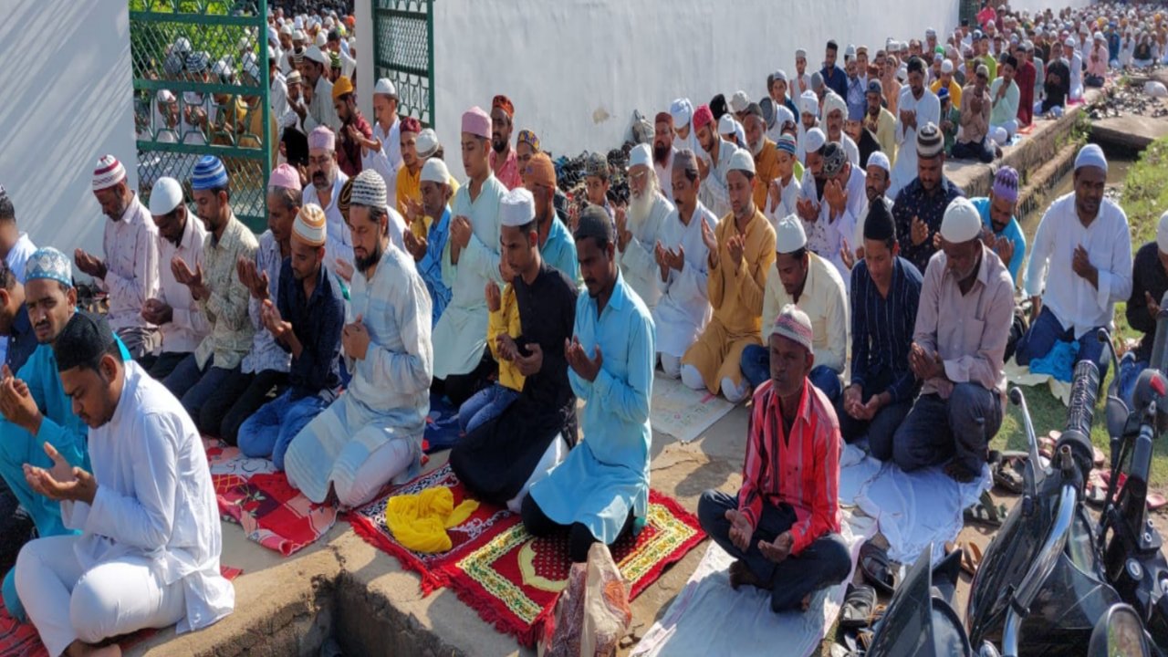 On Eid-ul-Adha (Bakrid), prayers were held in Rath's Idgah, greeted by hugging each other