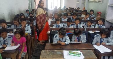 Swami Brahmanand General Knowledge Competition was organized at Apex Public School, Rath