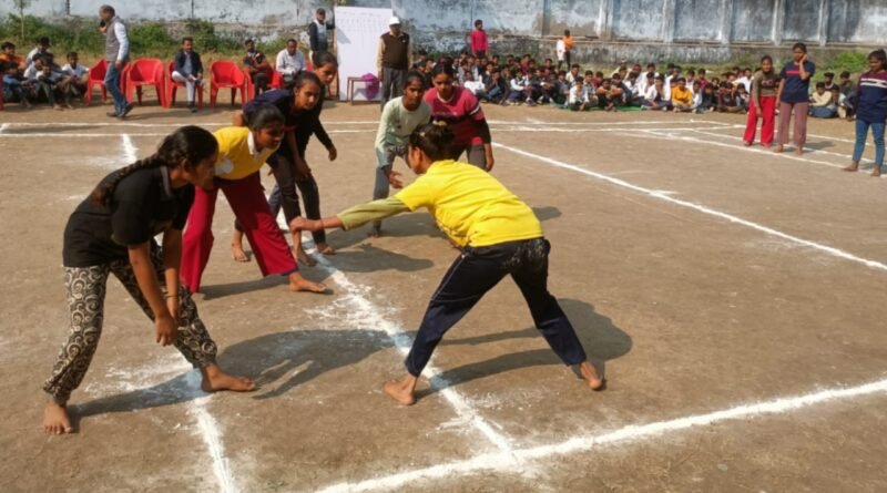 Diwan Shatrughan Singh Birth Anniversary: ​​Students showed their prowess in Kabaddi competition