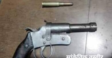 Bulandshahr police arrested one with illegal pistol and cartridges