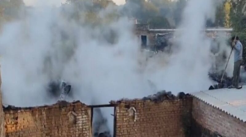 Due to the fire in the cattle shed, household items including straw were burnt, the cattle narrowly escaped