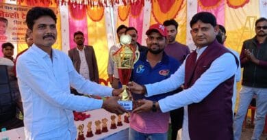 Cricket Tournament: Kheda's team defeated Kanthi by 6 wickets in the final match