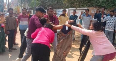 High voltage drama at Rath Kotwali gate
