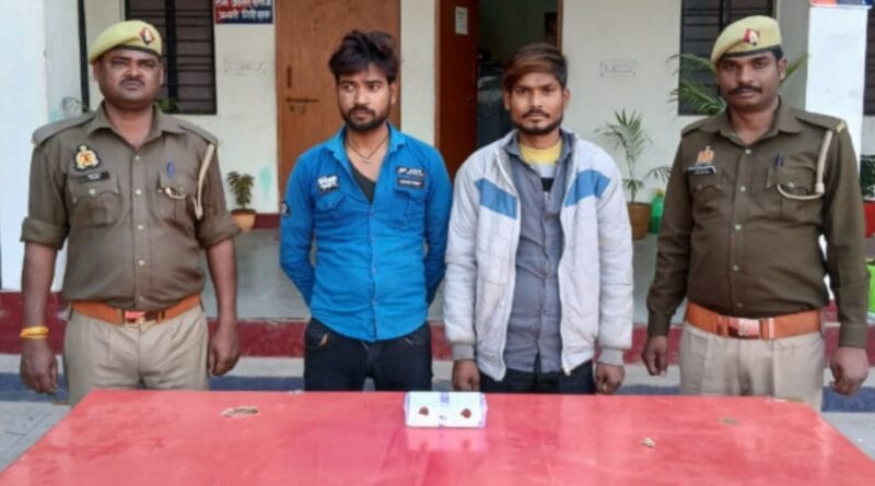Rath Kotwali police arrested two accused of theft and recovered the stolen jewellery