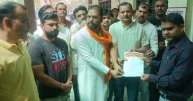 Hindu youth organization demanded a ban on selling meat in the open during Navratri
