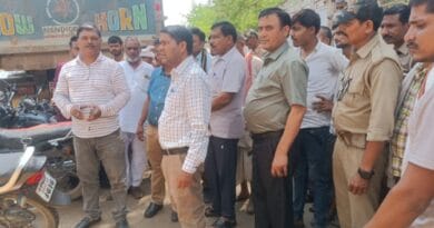 SDM Abhimanyu Kumar got angry over the mismanagement in Rath's Galla Mandi