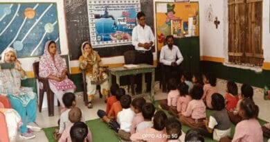 A unique example of environmental protection on Earth Day, little children took a pledge to go green