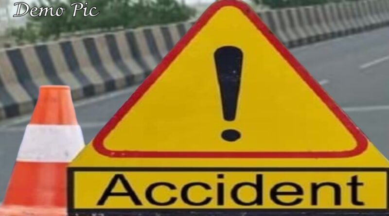Hamirpur Accident: Bolero rams into parked truck, one dead and two injured