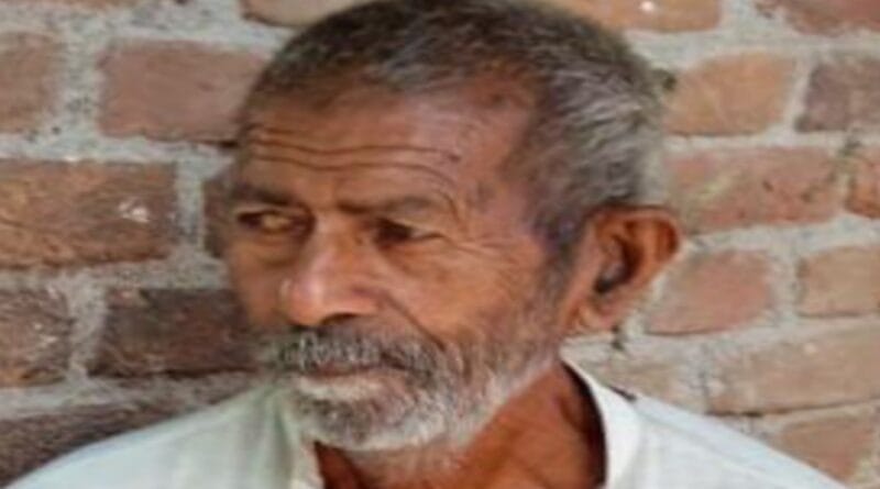 Bike collides with car: Farmer dies and two sons injured