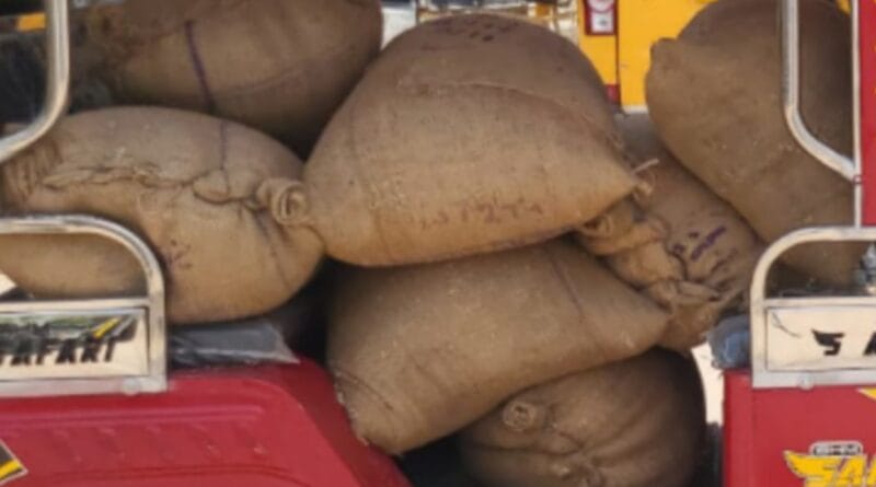 Black marketing of ration rice in Rath, report on 4 including trader