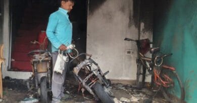 Fire in the house caused loss of Rs 4 lakh