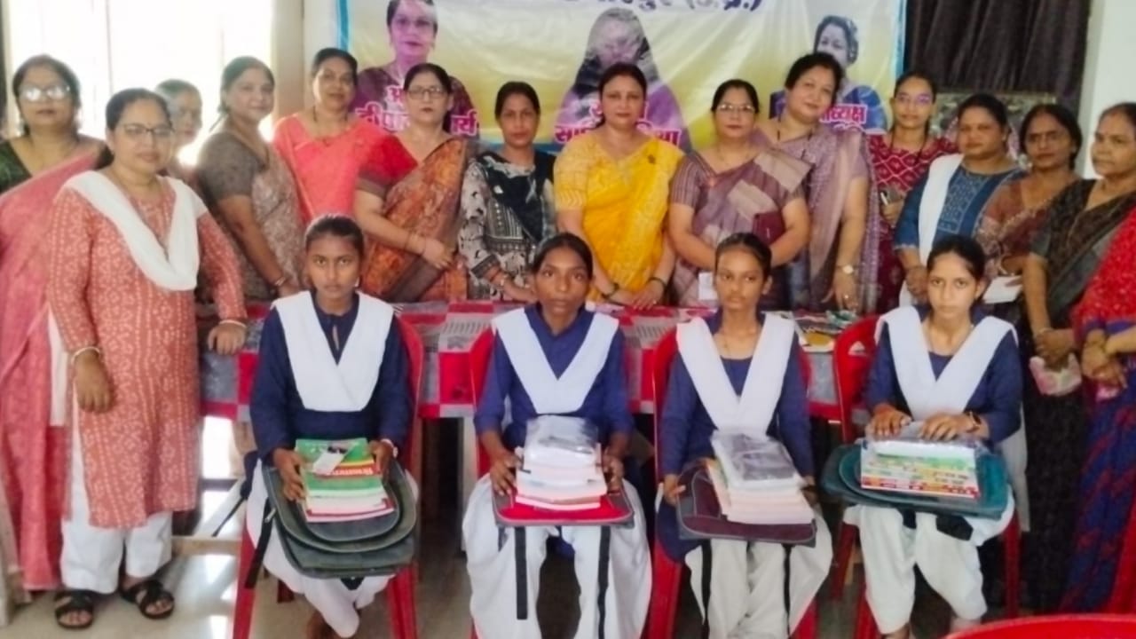 Golden Lions Club Prerna took the responsibility of educating four girls