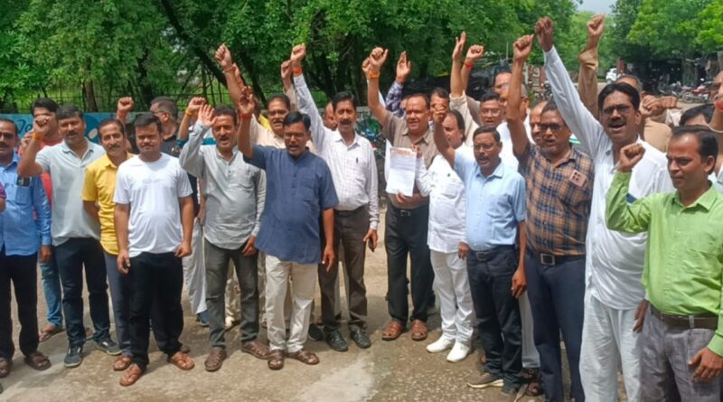Protest against GST department: Traders allege harassment