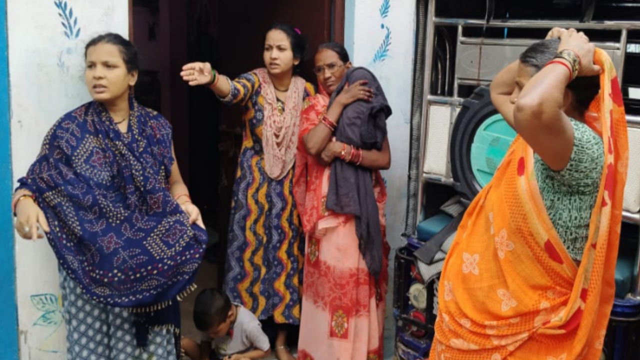 E-Rickshaw Driver Shot, Condition Critical