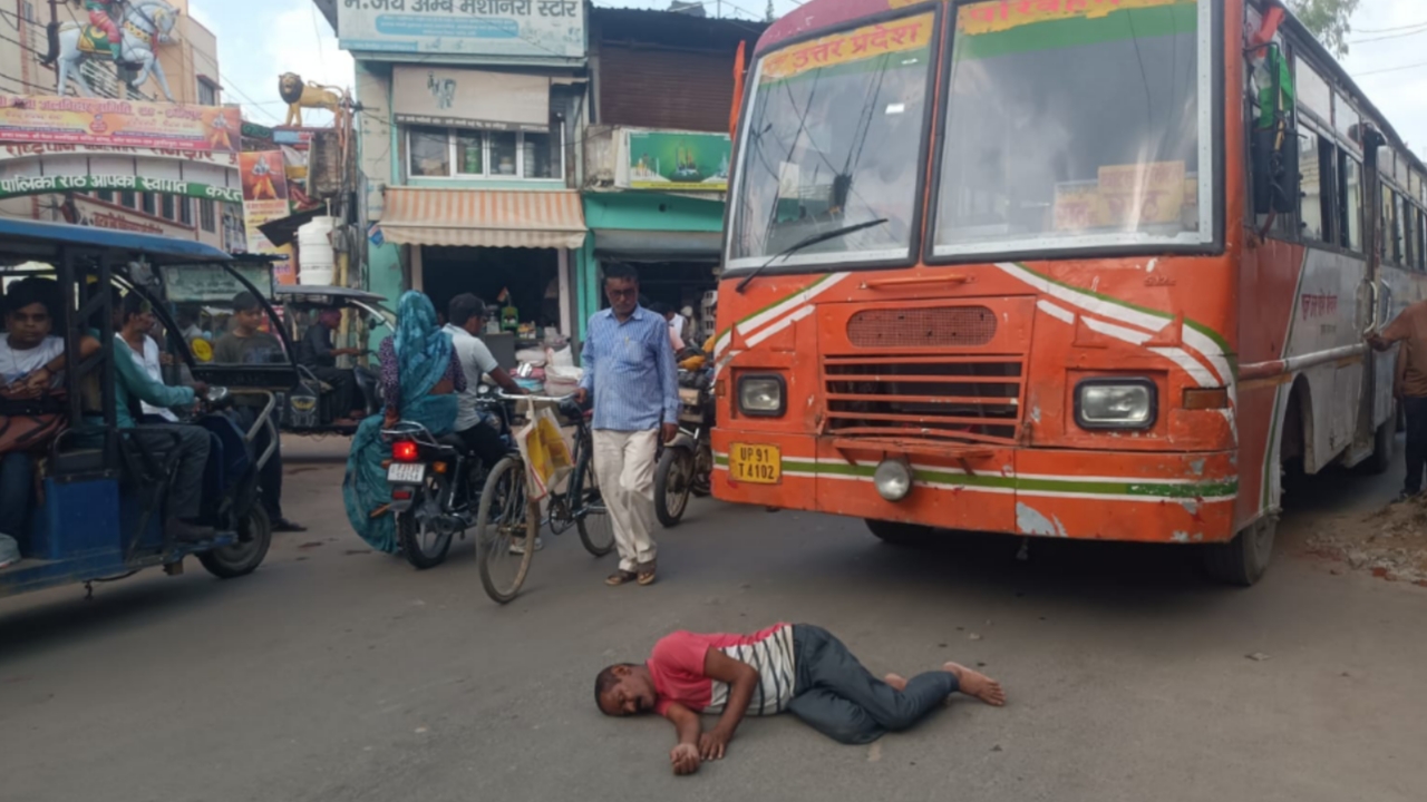 Hamirpur drunken man chaos padav chauraha rath
