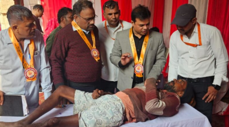 swami brahmanand health camp rath 1020 patients treated